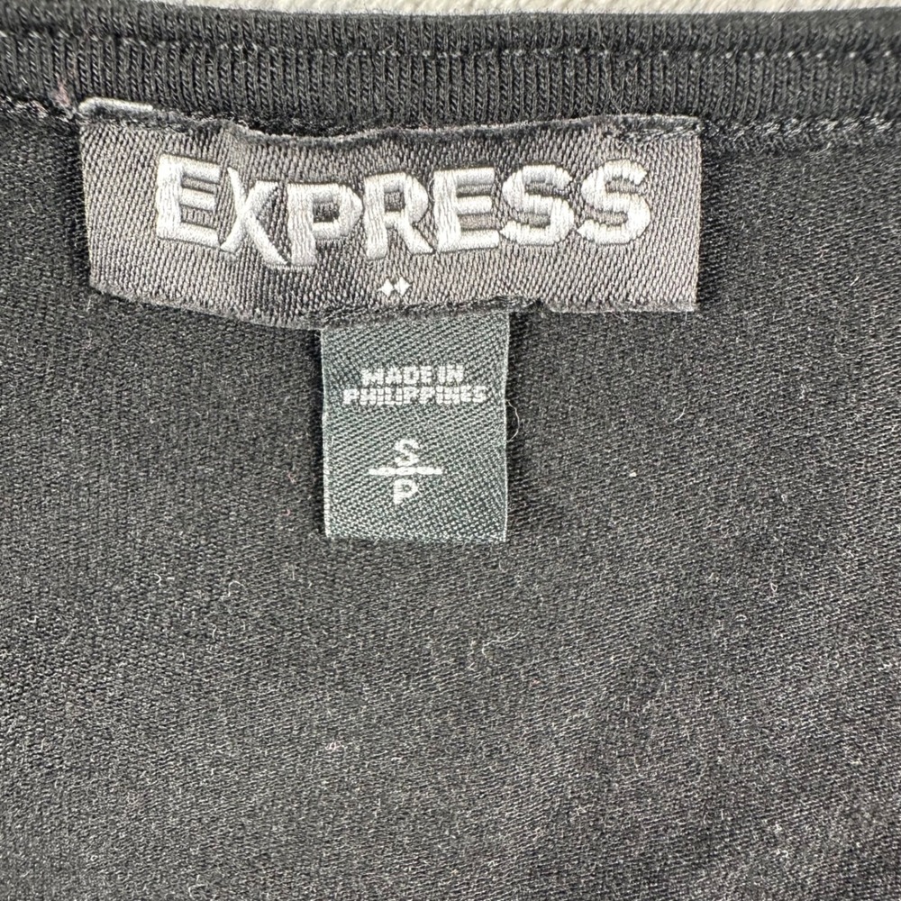 Express Cold Shoulder Top Women S Black Solid Knit Short Sleeve Edgy Minimalist - Picture 3 of 6